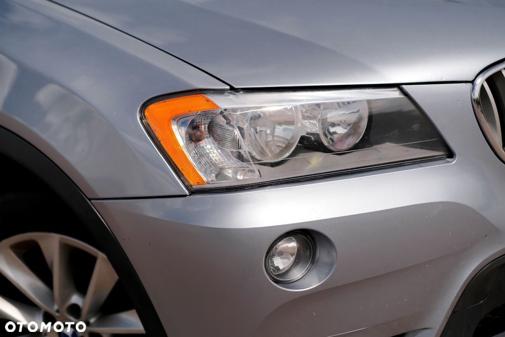 BMW X3 xDrive28i - 12