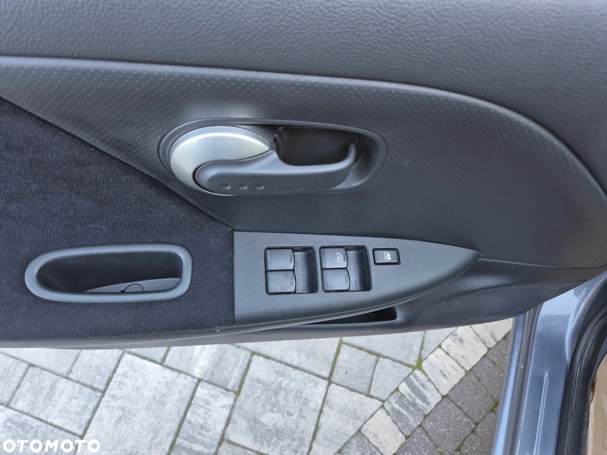 Nissan Note - 28