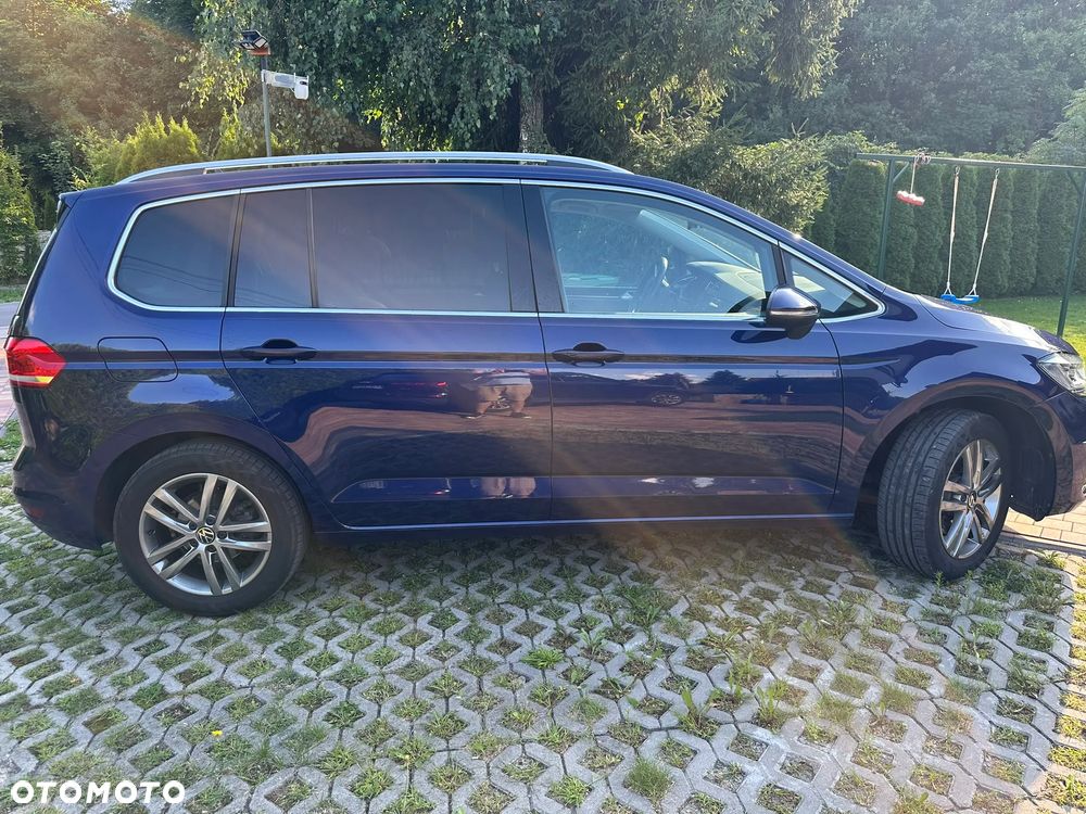 Volkswagen Touran - 6