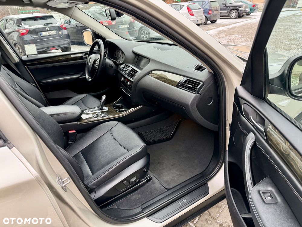 BMW X3 xDrive28i Sport-Aut M Sport - 12