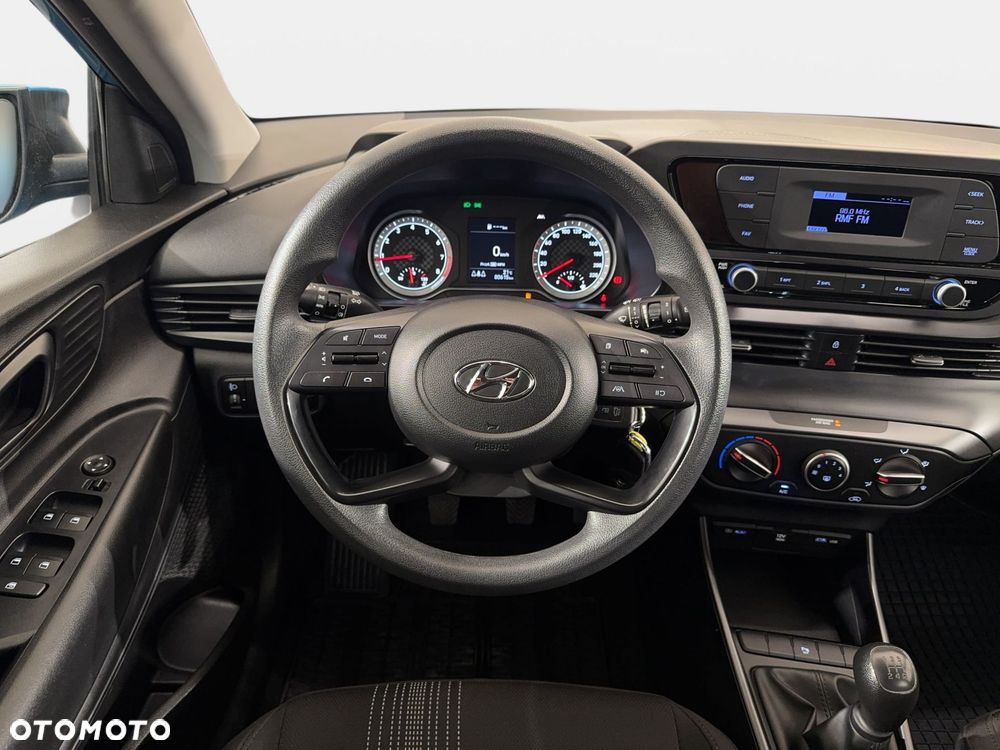 Hyundai i20 - 15