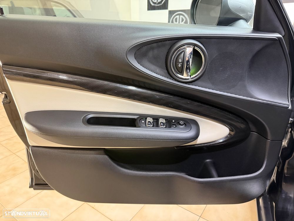 MINI Clubman Cooper D - 29