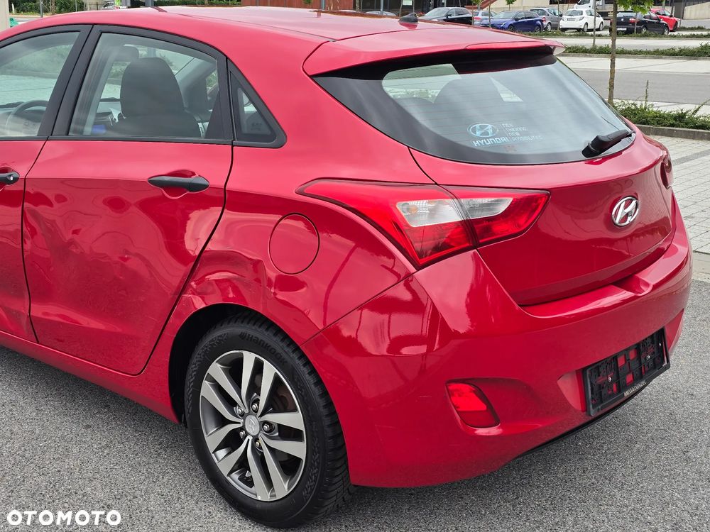 Hyundai i30 1.4 Premium - 24