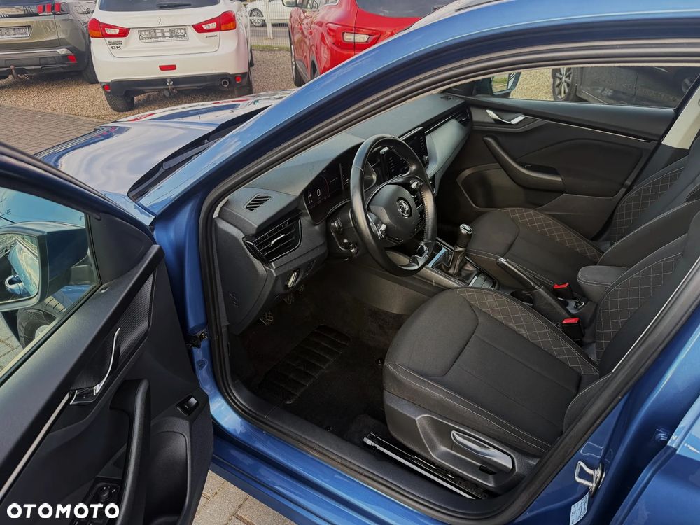 Skoda Kamiq 1.0 TSI Tour - 7