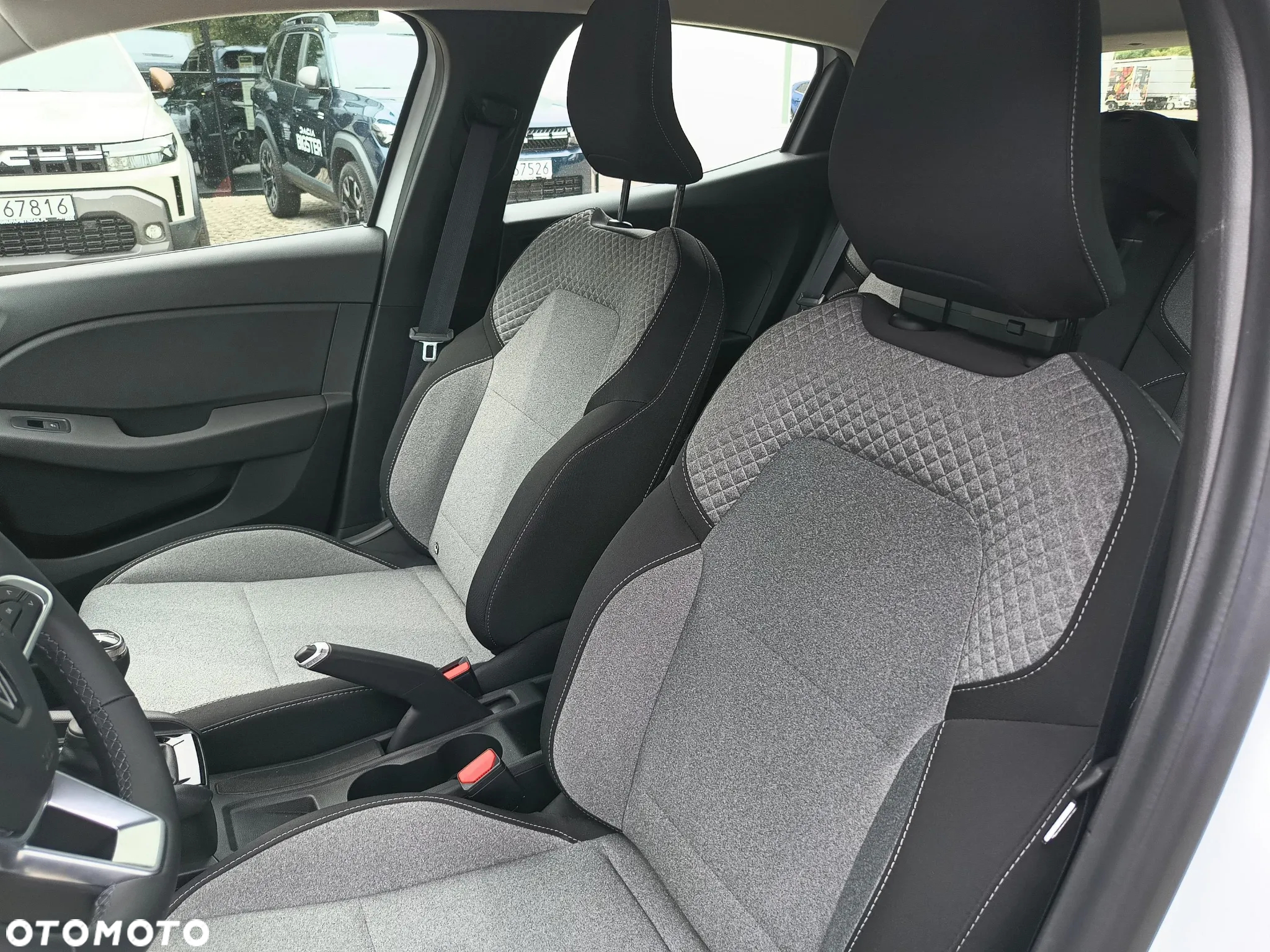 Renault Clio 1.0 TCe Evolution - 11
