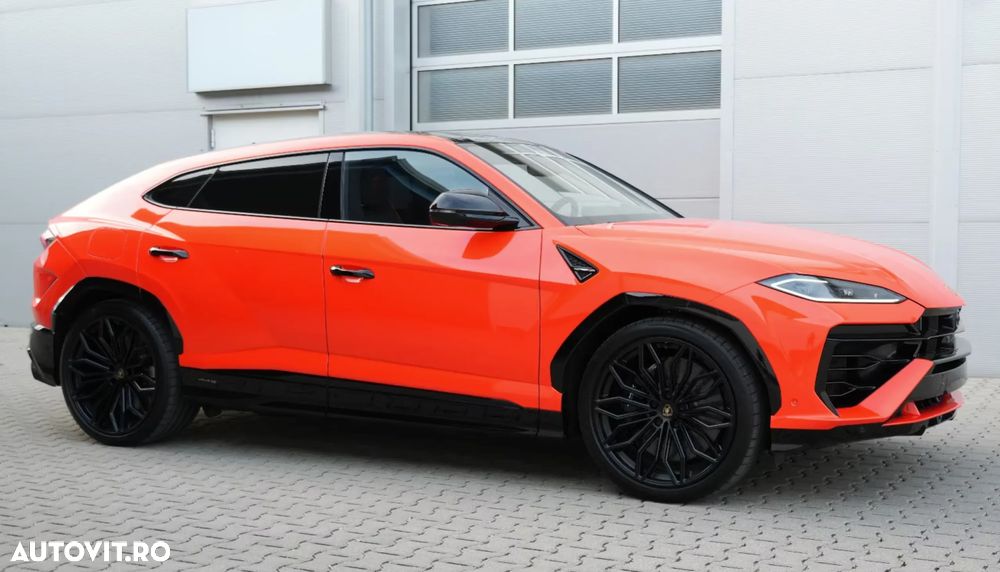 Lamborghini URUS - 7