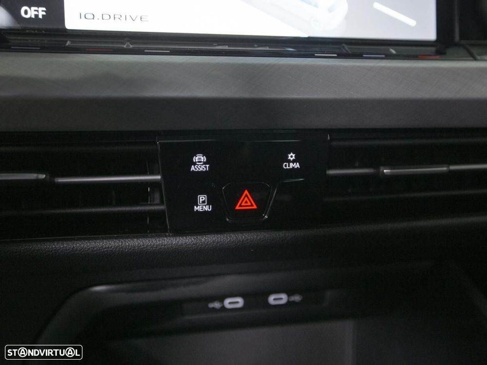 VW Golf Variant 2.0 TDi Life - 25