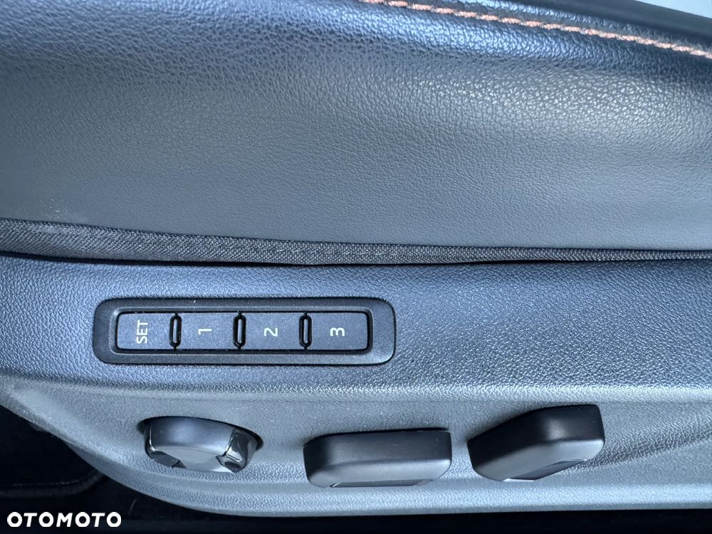 Cupra Ateca 2.0 TSI 4Drive DSG Tribe Edition - 13