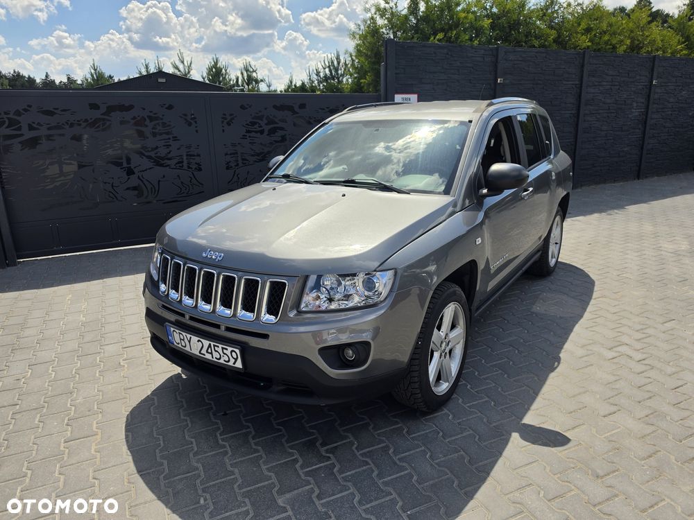 Jeep Compass - 1