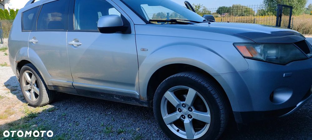 Mitsubishi Outlander 2.2 DID Instyle - 7