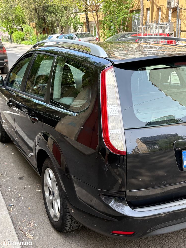 Ford Focus 1.6 TDCI DPF Style - 5
