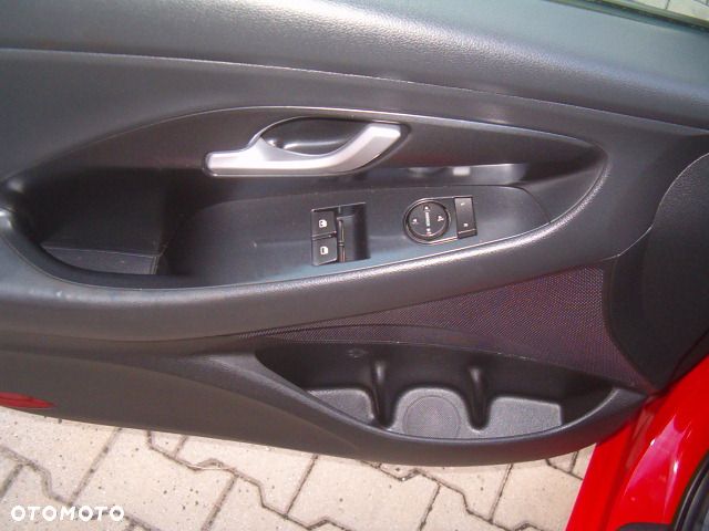 Hyundai i30 - 18