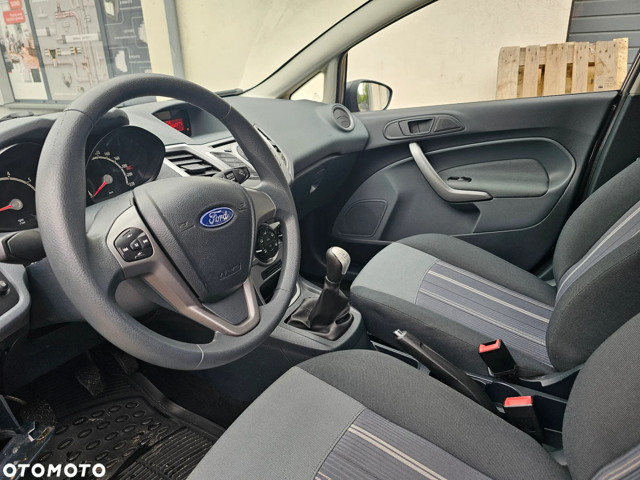 Ford Fiesta 1.25 Ambiente - 11