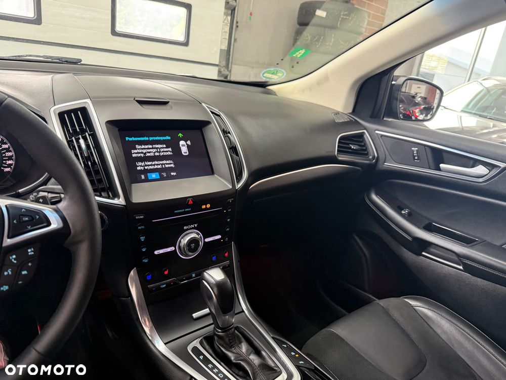 Ford Edge 2.0 TDCi Bi-Turbo 4x4 ST-LINE - 29
