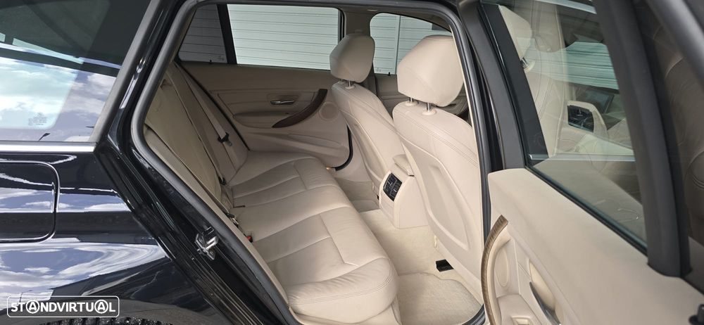 BMW 320 d Sport-Aut. Modern Line - 23