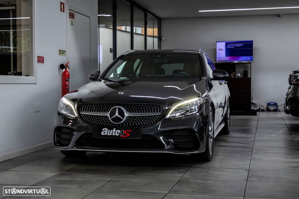 Mercedes-Benz C 220 d AMG Line - 2