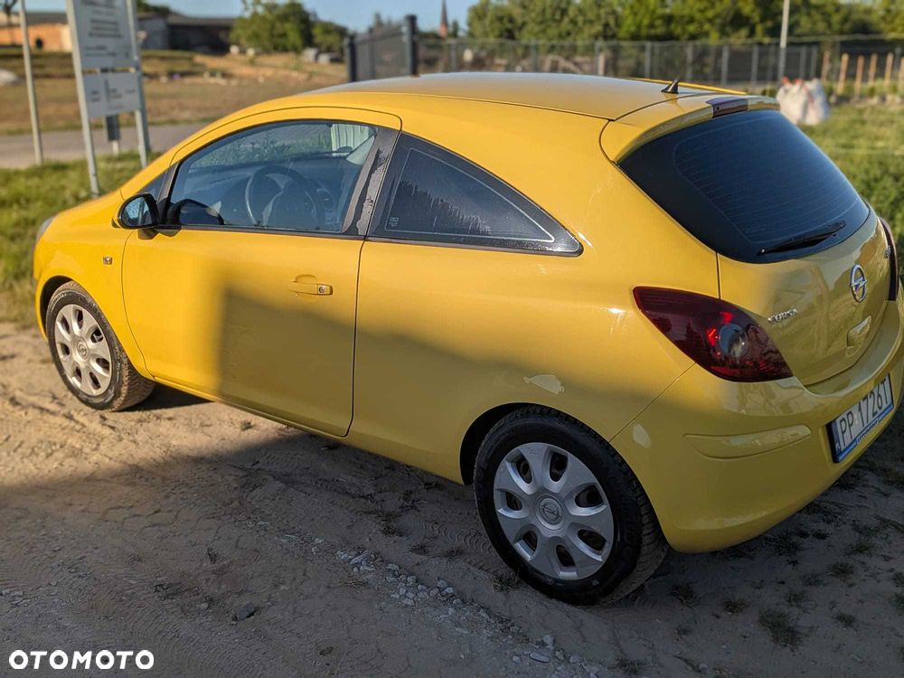 Opel Corsa - 3