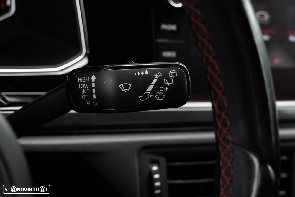 VW Polo 2.0 TSI DSG GTI - 38