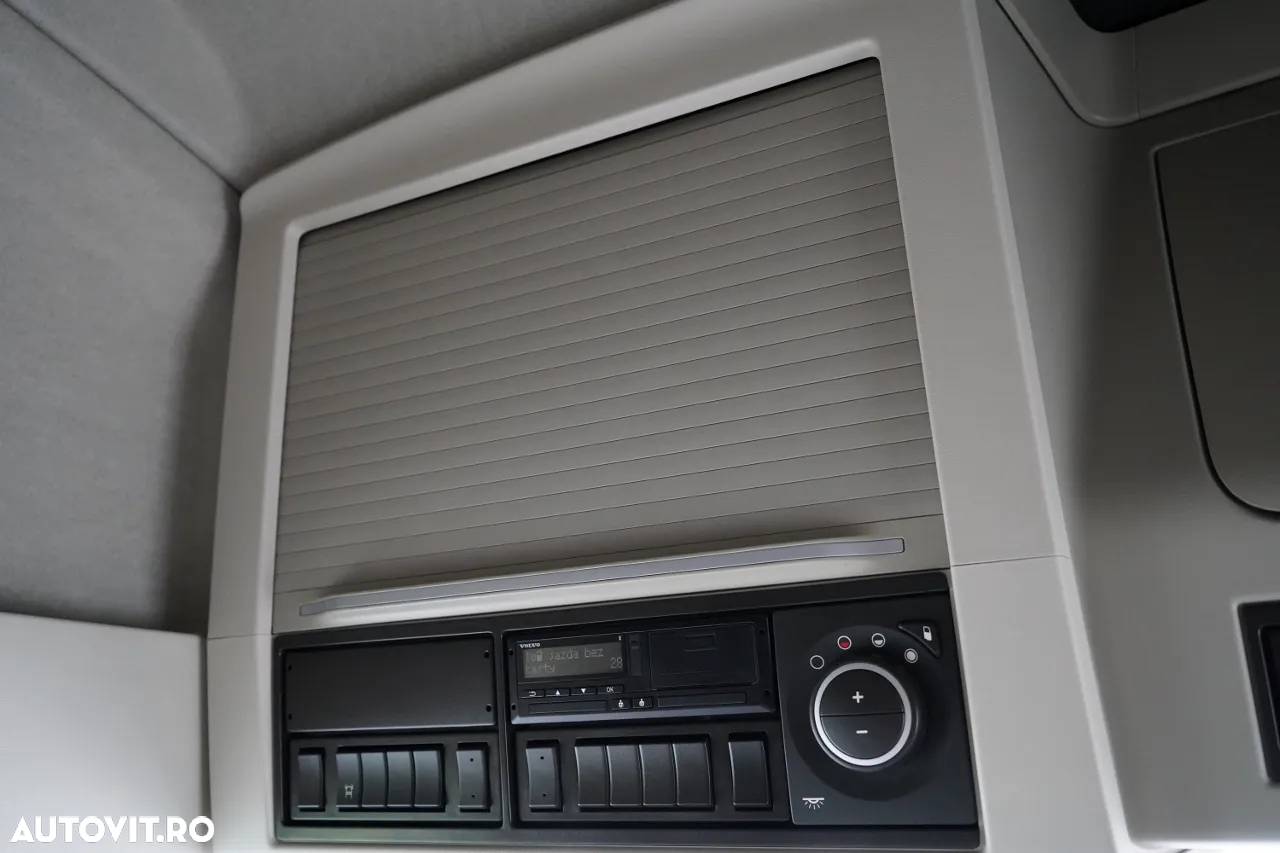 Volvo FH 500 / XXL / 2024 / I-PARK COOL / PIELE / I-SHIFT / CONTRACT DE REPARAȚIE POST-SERVICE / IMPORTAT - 30