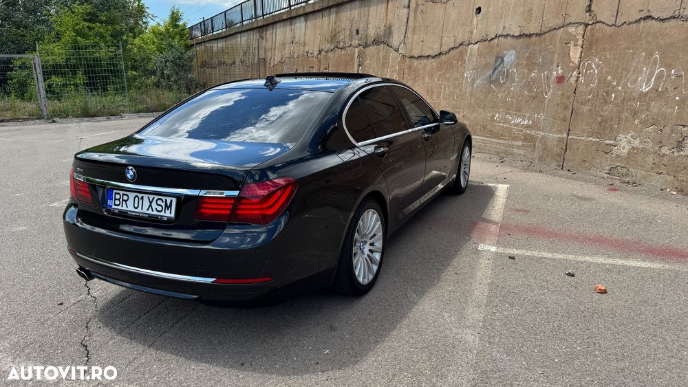 BMW Seria 7 730d xDrive Edition Exclusive - 6