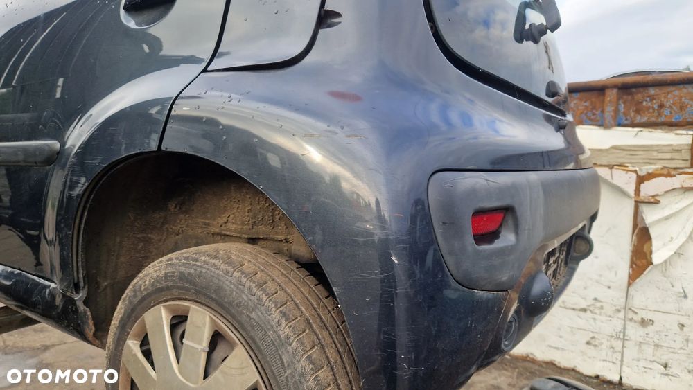 PEUGEOT 107 ZDERZAK TYŁ KTA - 2