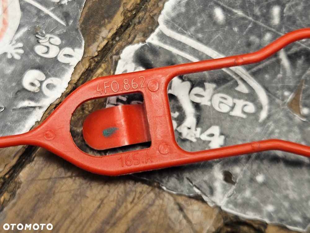 Siłownik 8K0862153D 4F0862165A Silniczek Elektryczny Cięgno Zamek Klapki Wlewu Paliwa Awaryjne Otwieranie Audi A4 B8 A5 A6 Q5 - 12