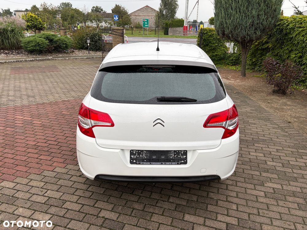 Citroën C4 VTi 120 Attraction - 4