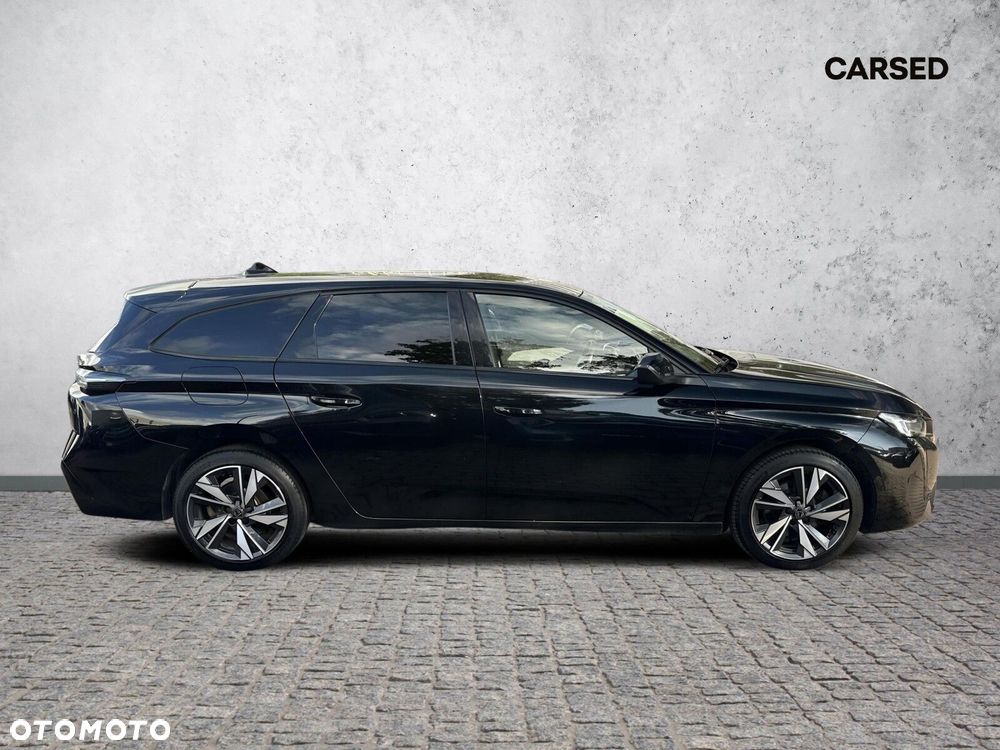 Peugeot 308 - 8