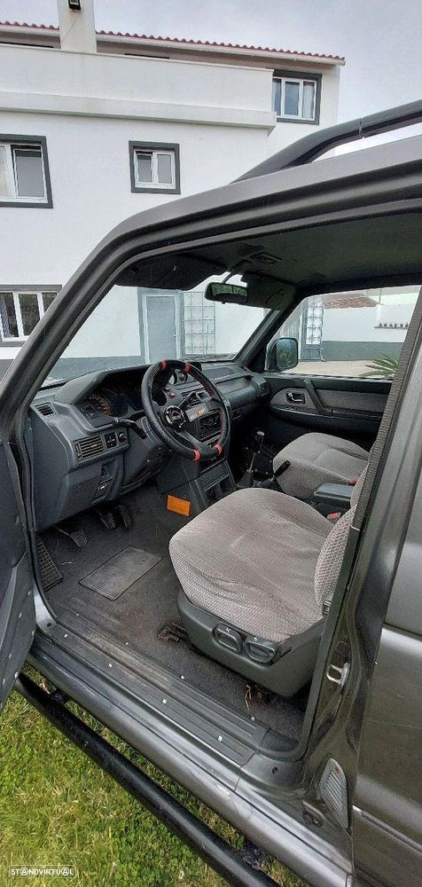 Mitsubishi Pajero 2.8 TD GLS - 2