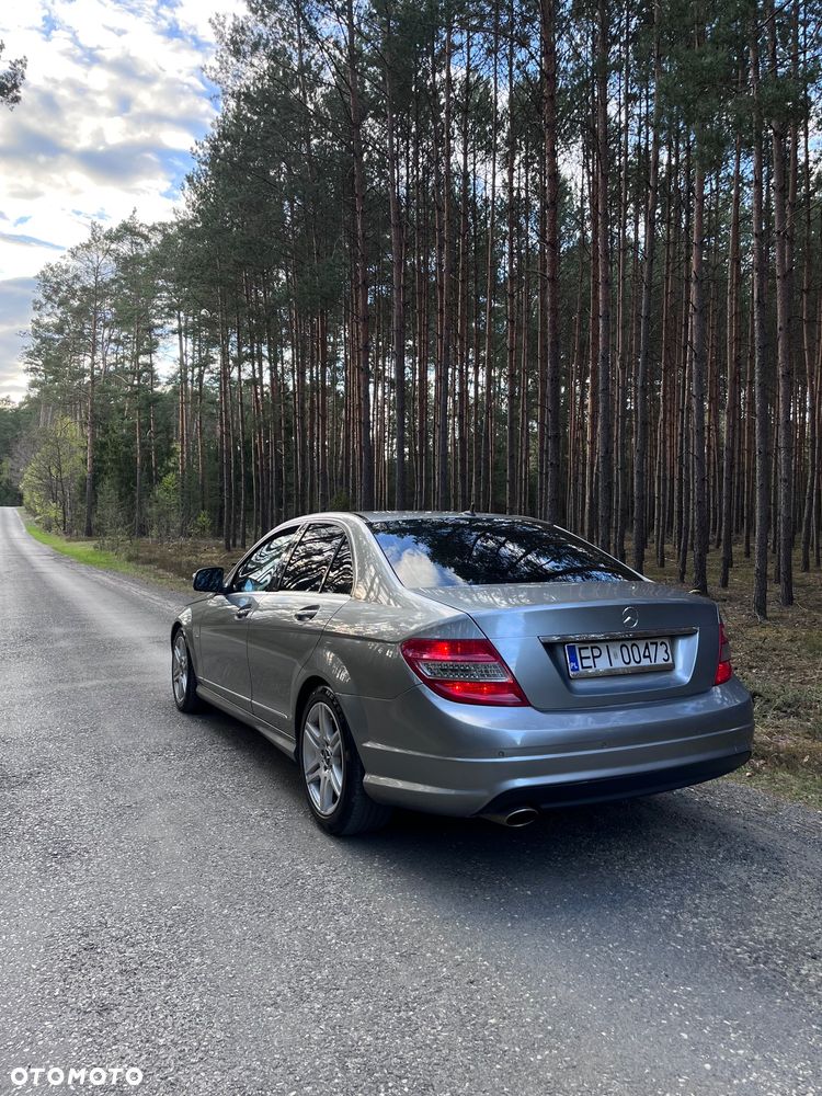 Mercedes-Benz Klasa C 220 CDI Avantgarde - 4