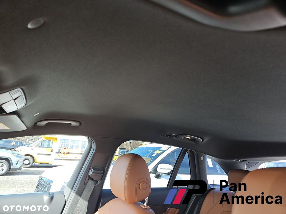 Mercedes-Benz GLC 300 4Matic 9G-TRONIC Edition Avantgarde - 16