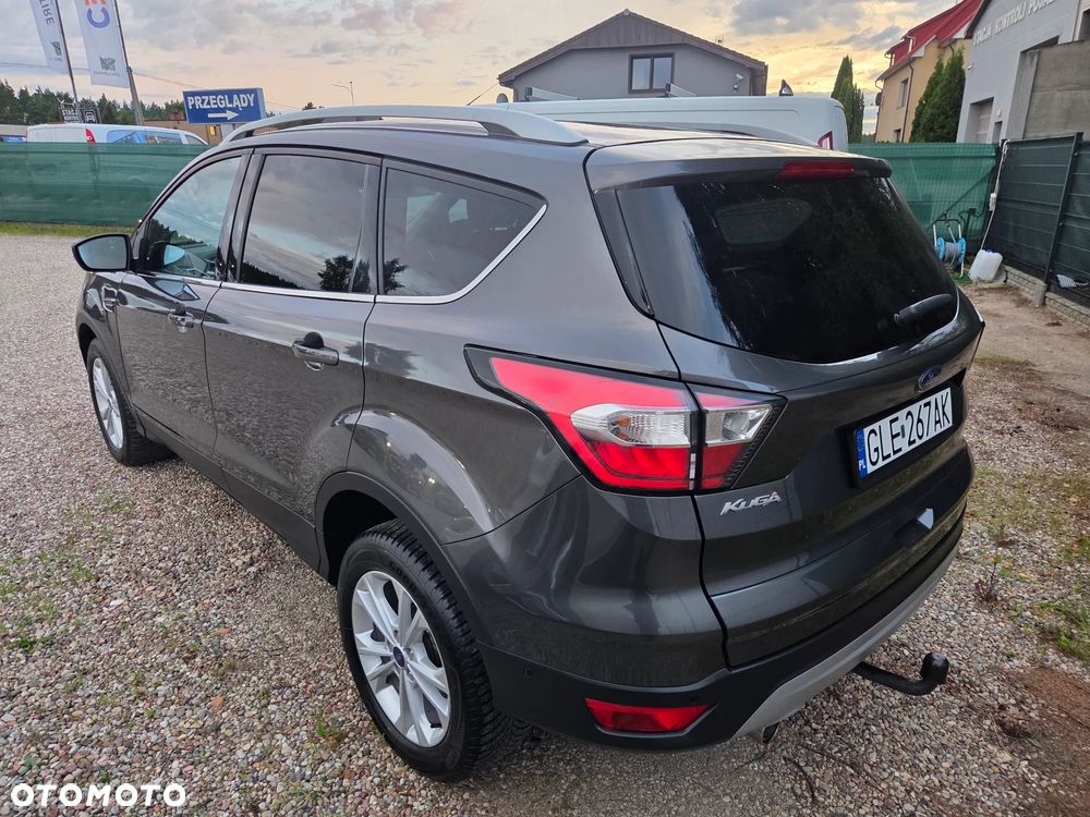 Ford Kuga 2.0 TDCi FWD Titanium - 4
