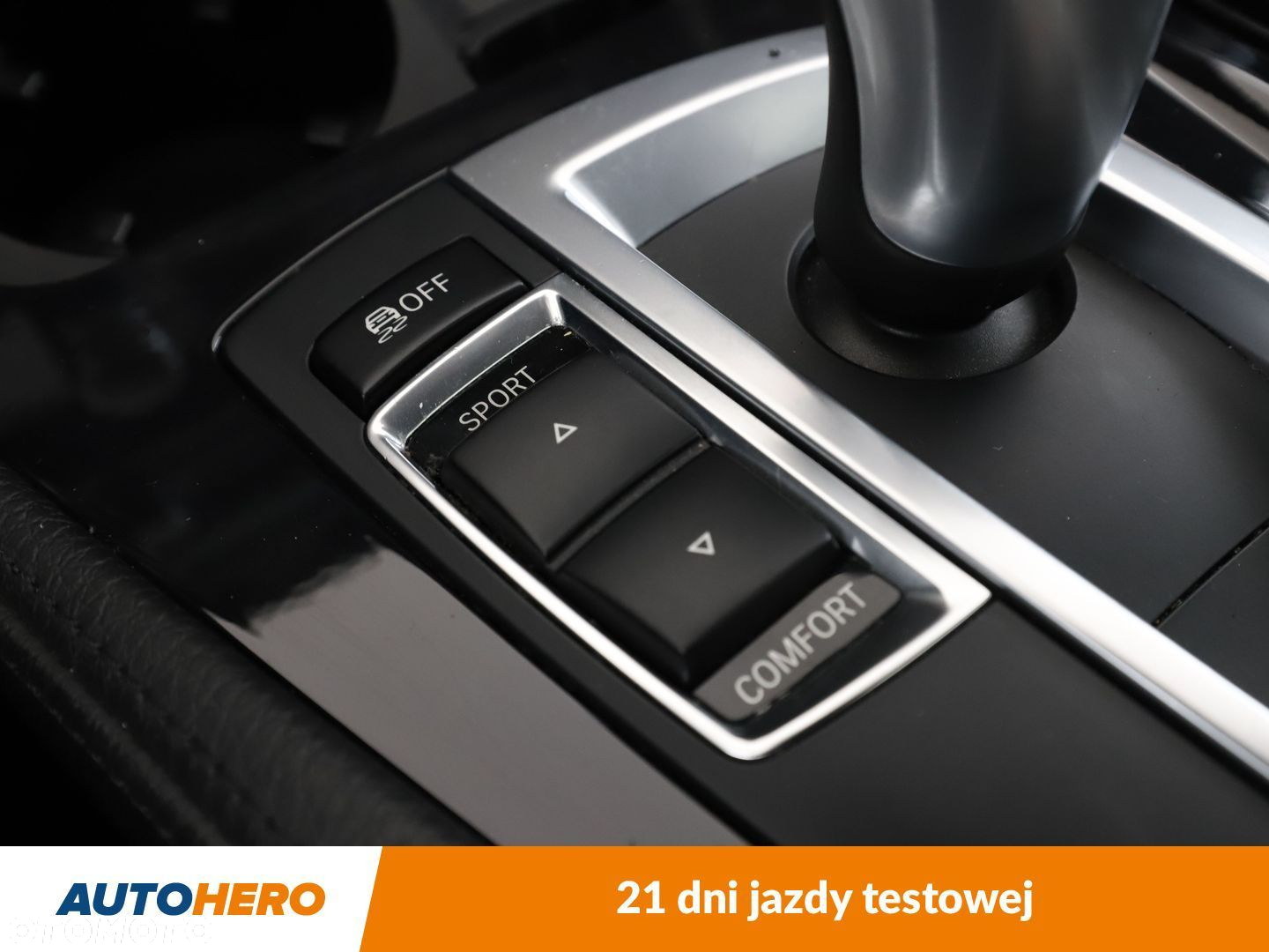 BMW Seria 5 520d - 24