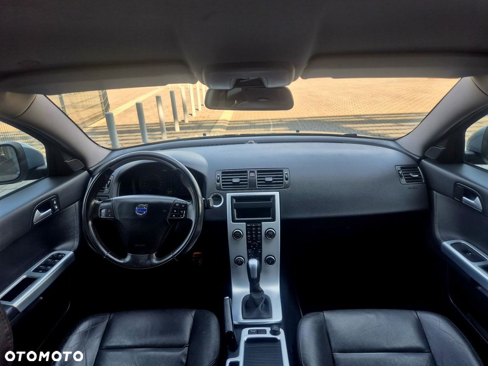 Volvo S40 - 10