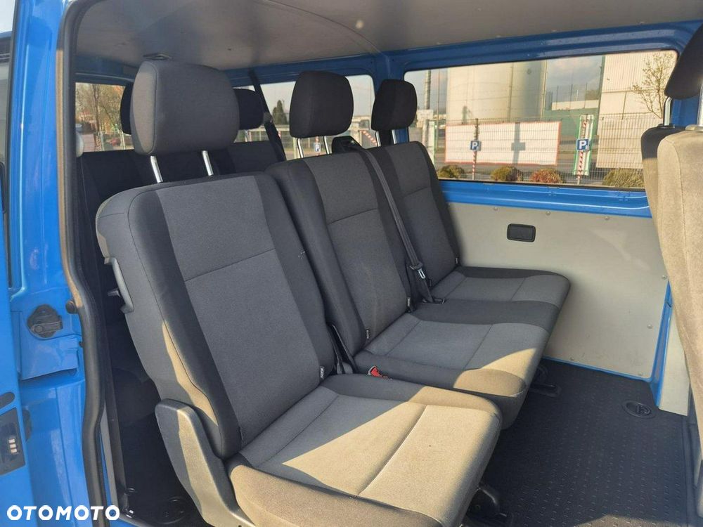Volkswagen Transporter - 8