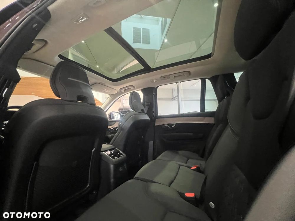 Volvo XC 90 T8 AWD Ultra Dark - 21