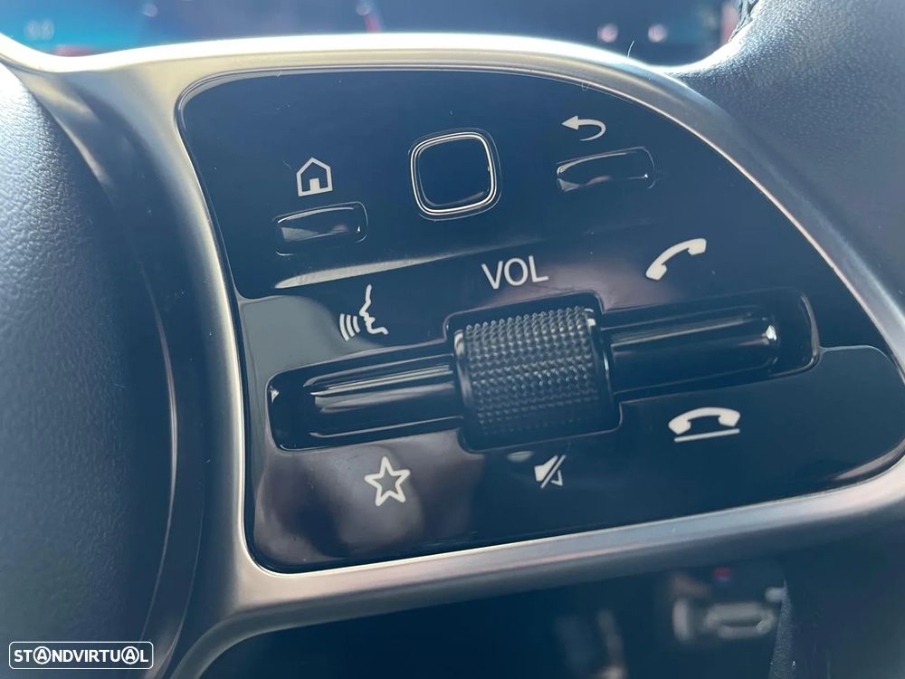 Mercedes-Benz CLA 180 d Shooting Brake Progressive Aut. - 24