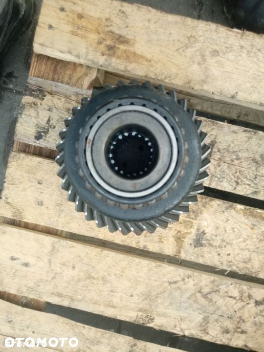 Mechanizm różnicowy Dana Spicer 420/161 13/35 Wkład Mostu Dyferencjał Koło talerzowe Wałek ataku Atak Obudowa Kramer 180 280 - 6