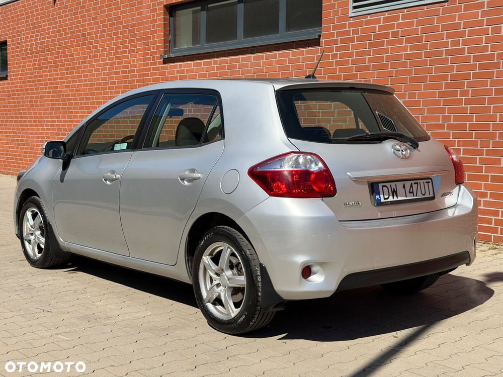 Toyota Auris - 3