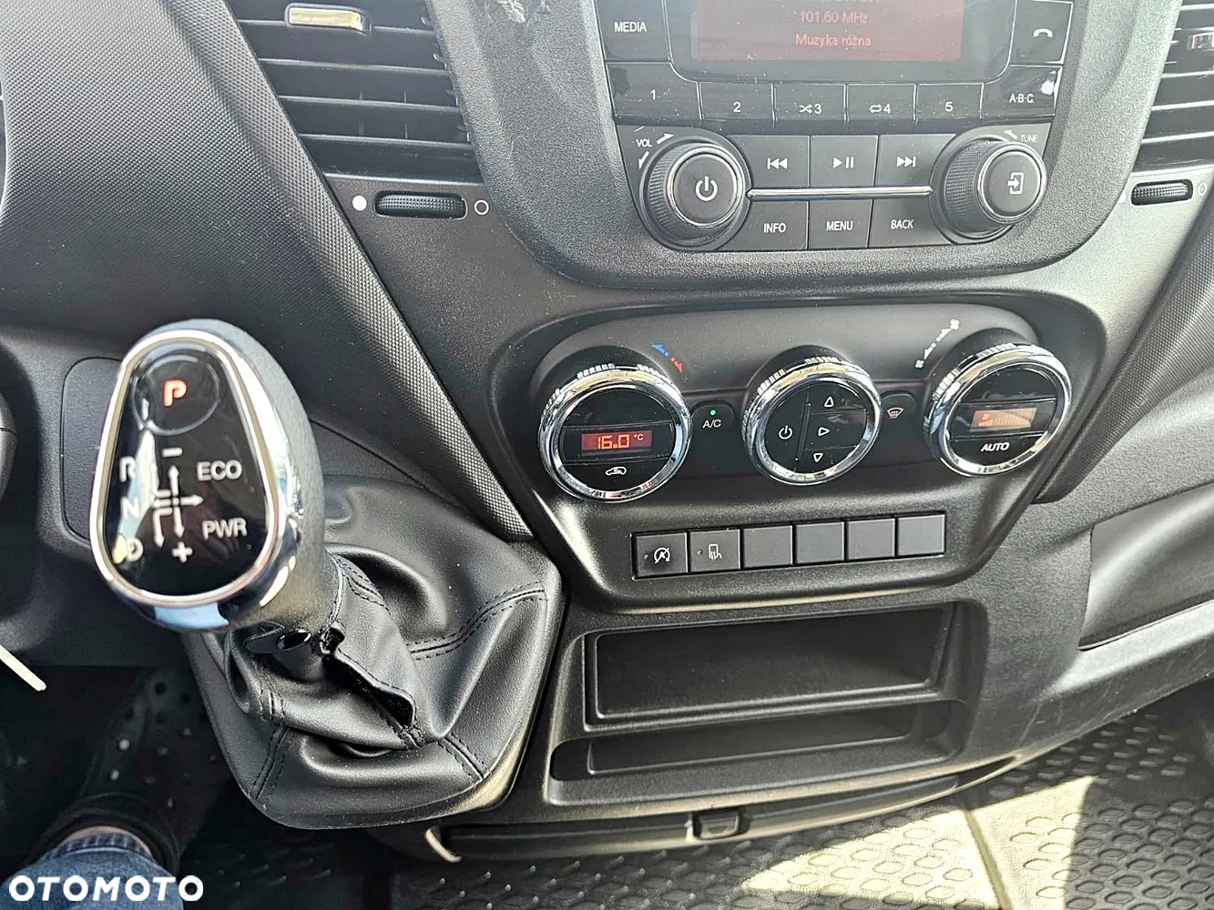 Iveco 35S16 - 13