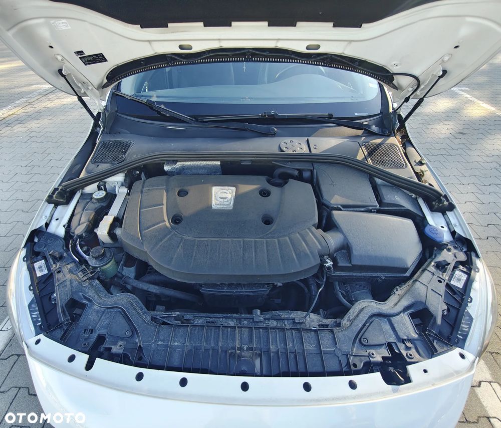 Volvo S60 D5 AWD Momentum - 12