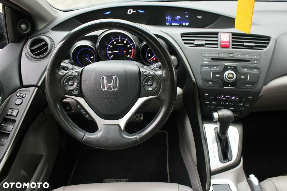 Honda Civic 1.8 i-VTEC Automatik Executive - 9