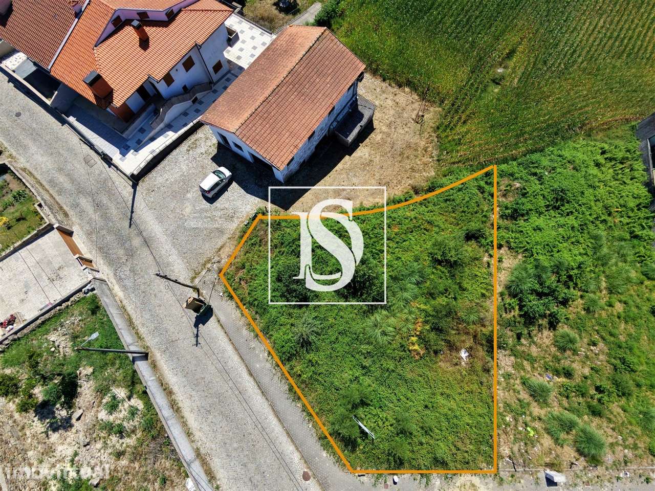 Terreno Para Construção  Venda em Coronado (São Romão e São Mamede),Tr - Grande imagem: 2/12