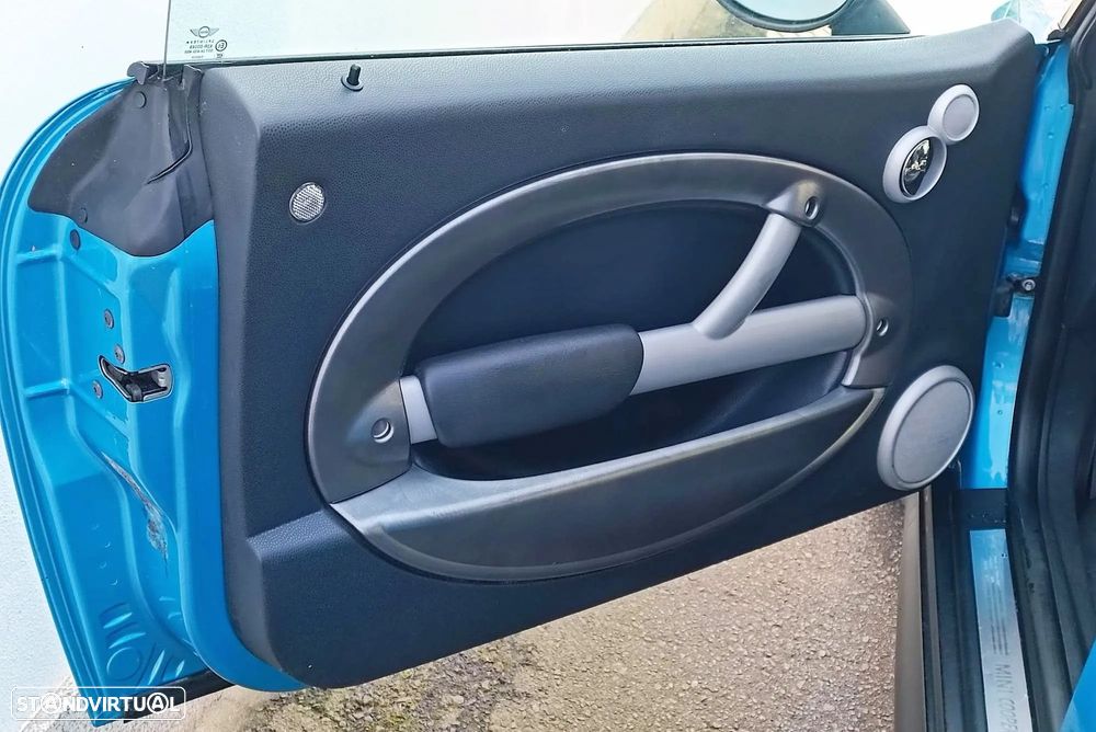 MINI 3 Portas Cooper S - 17