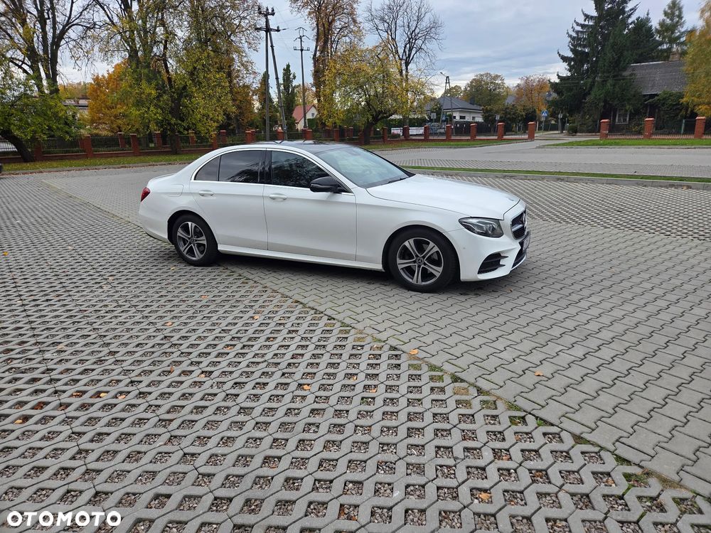 Mercedes-Benz Klasa E 200 d 9G-TRONIC - 12
