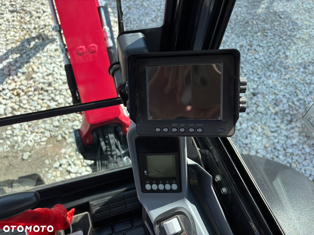 Yanmar SV 26 - 7