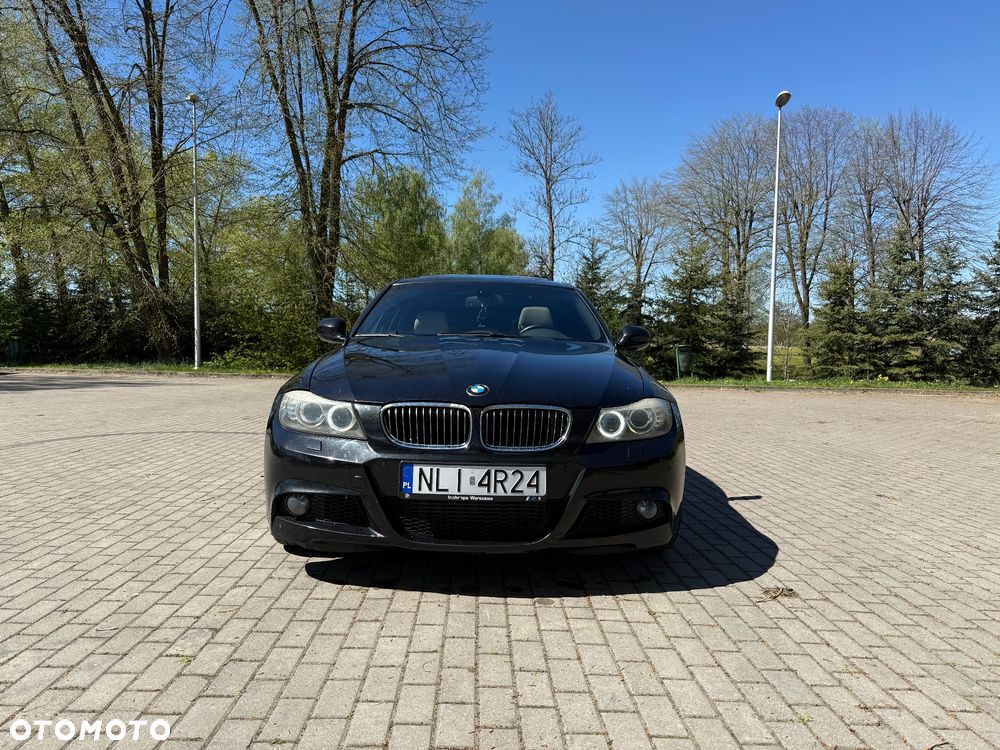 BMW Seria 3 335i - 11