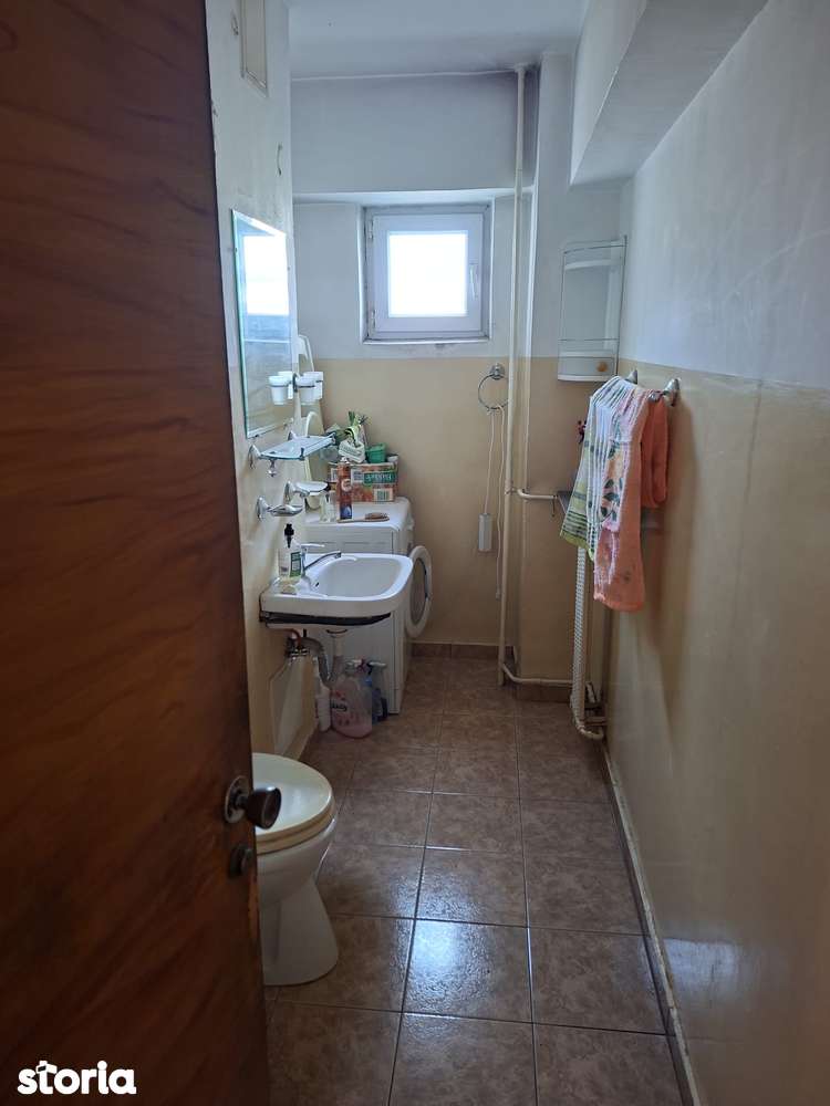 Drumul Taberei Ghencea 4 camere  7/10 - Imagine principală: 3/11