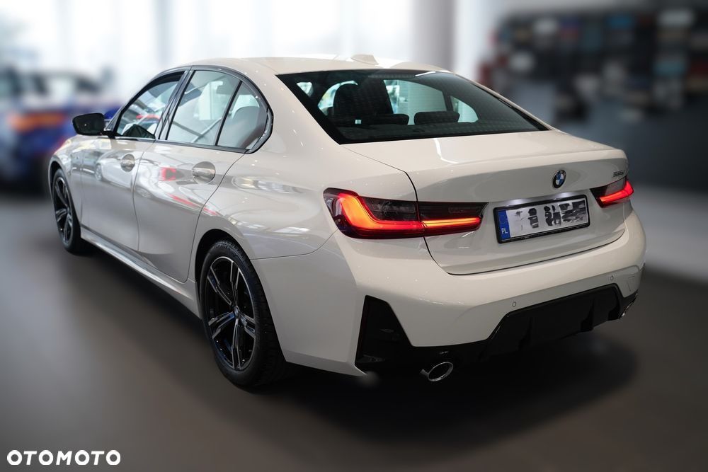 BMW Seria 3 318i M Sport - 6