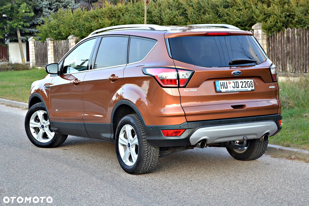 Ford Kuga 1.5 EcoBoost 4x4 Titanium - 9